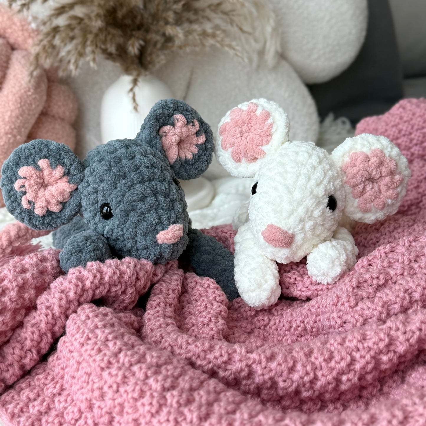 Mimi the Mouse - Cream - Two Elephants