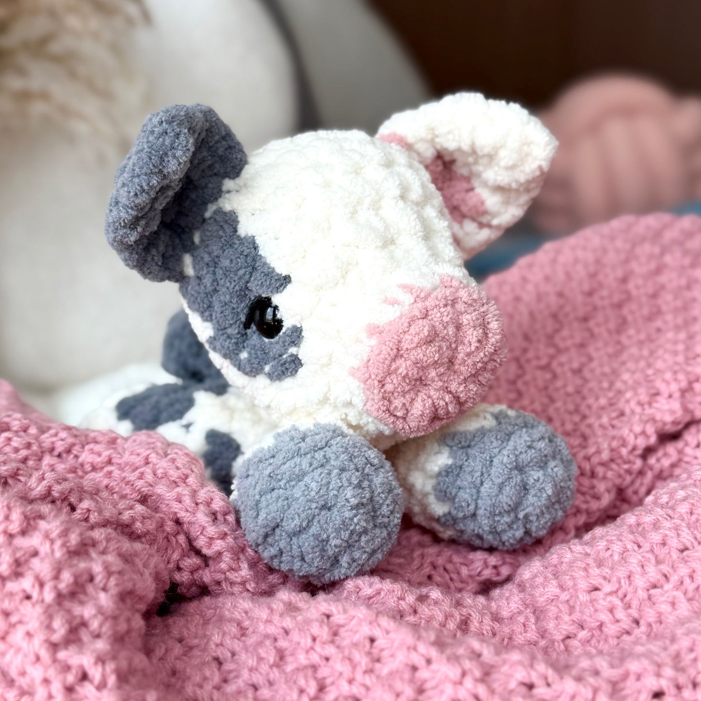 Penny the Piglet - Two Elephants