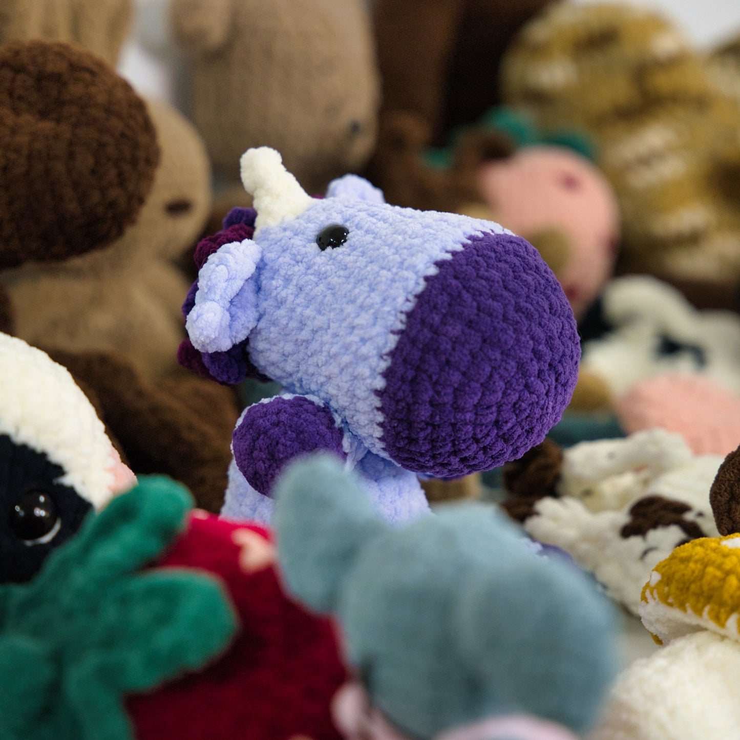 Lila the Unicorn - Two Elephants